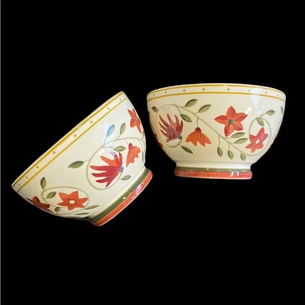 World Market (2) pair of small bowls. Cream with leaves and flowers. Cute!